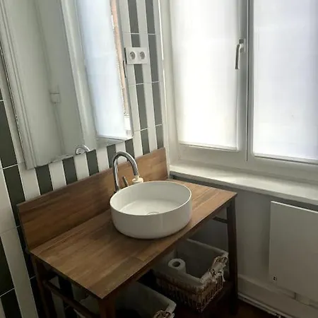 Apartment La Du Port : Le Duchesse Anne